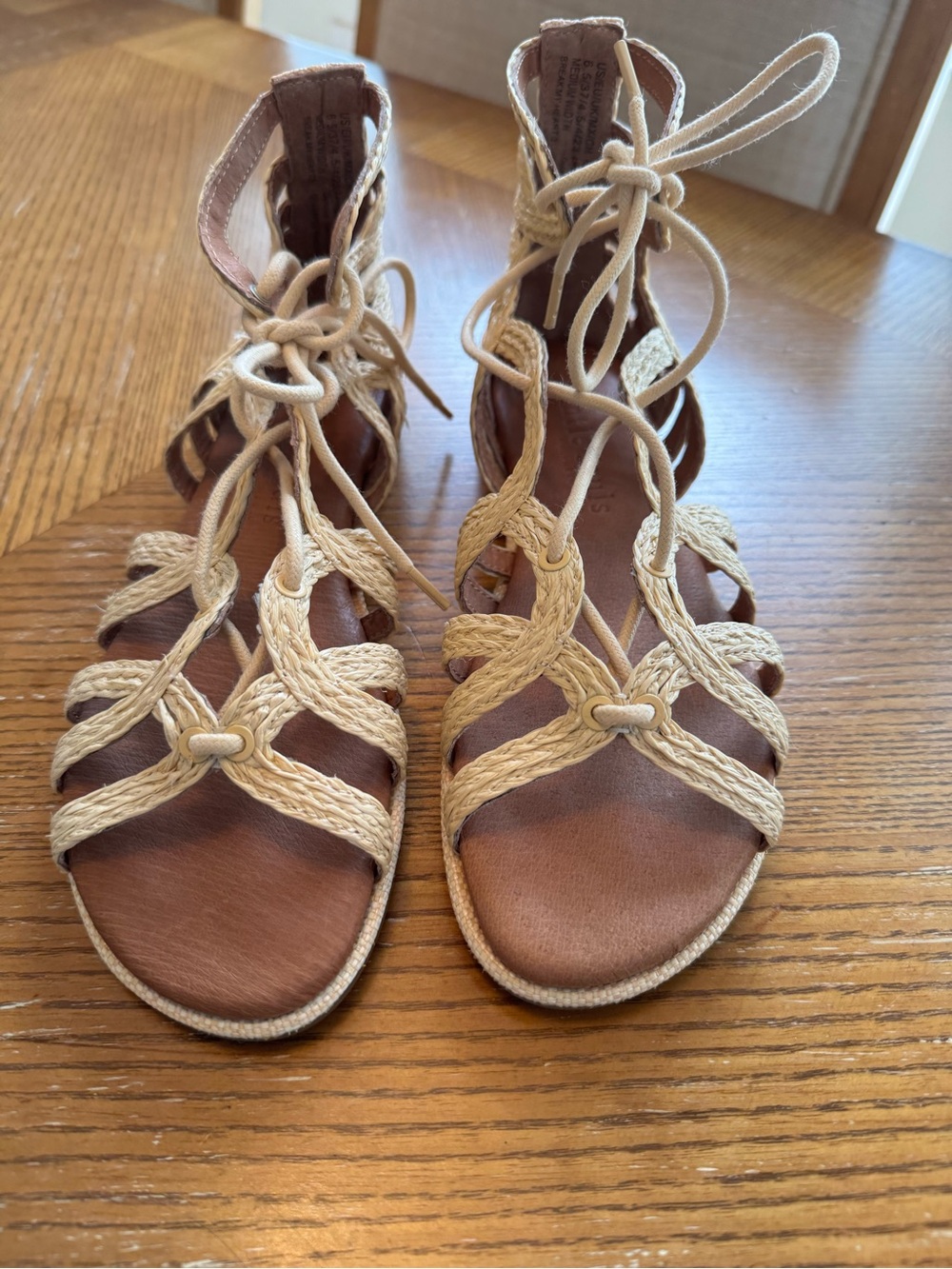 Gentle Souls by Kenneth Cole Lace-Up Sandals, Cream, size 6.5. NWOT, never worn.